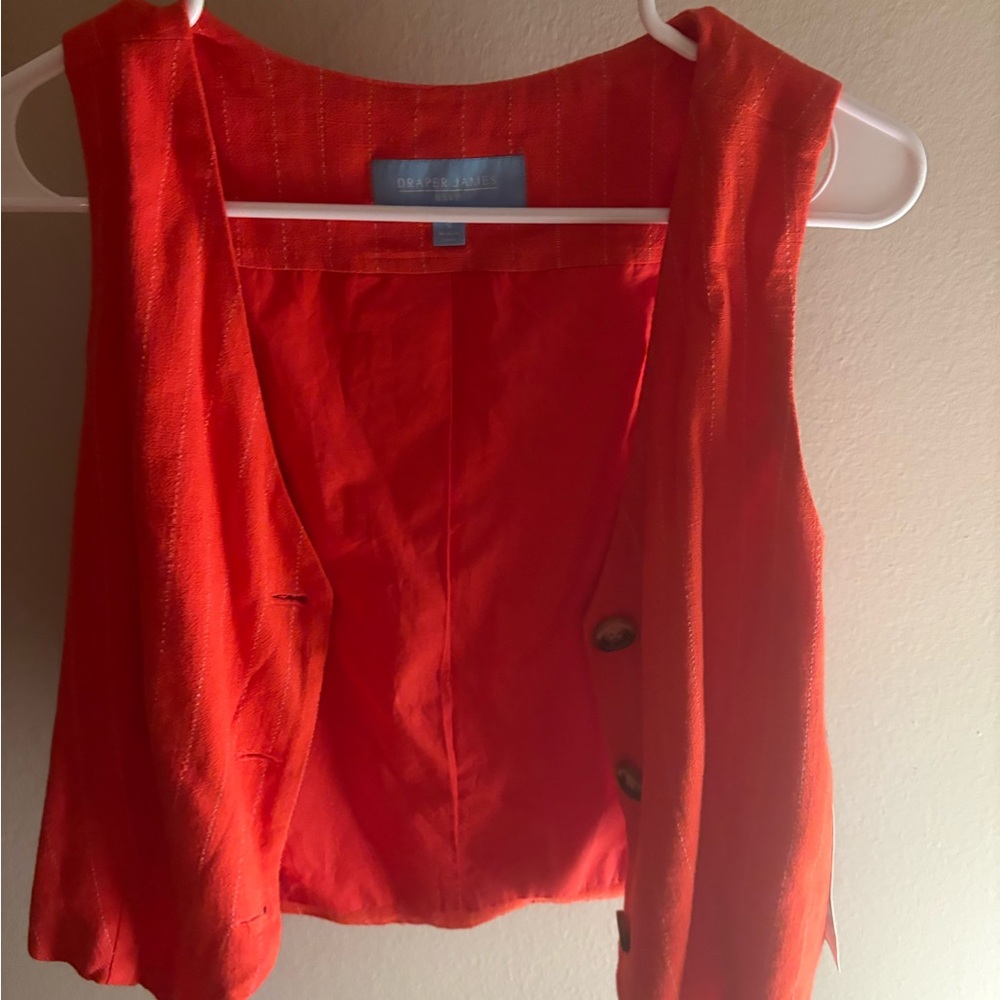 Oscar de la Renta Bold Red Sleeveless Vest